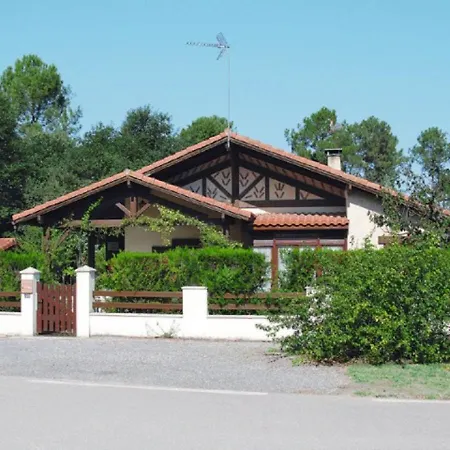 Villa Charmante 6 Pers. Avec Jardin, Terrasse Et Parking A Vieux Boucau - Fr-1-379-116 Soustons